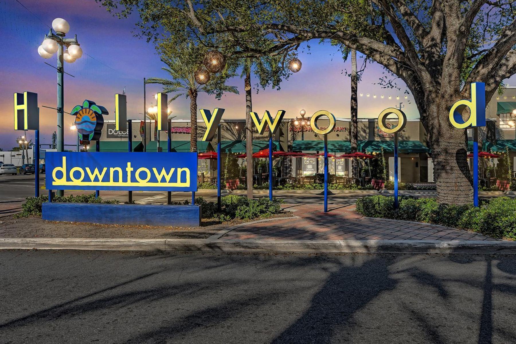 Young Circle & Hollywood Blvd Posh Studio Suite Dış mekan fotoğraf