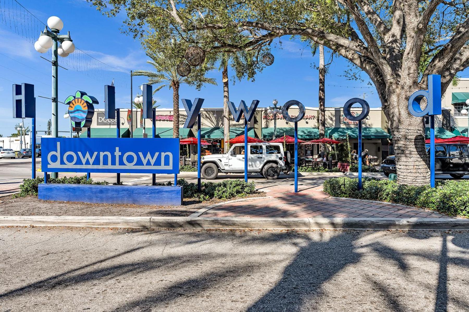 Young Circle & Hollywood Blvd Posh Studio Suite Dış mekan fotoğraf